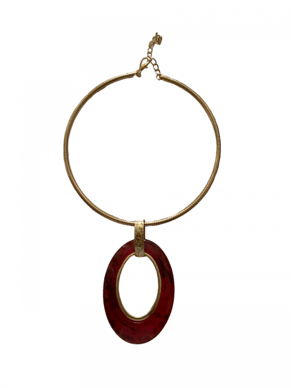 Collar ovalo